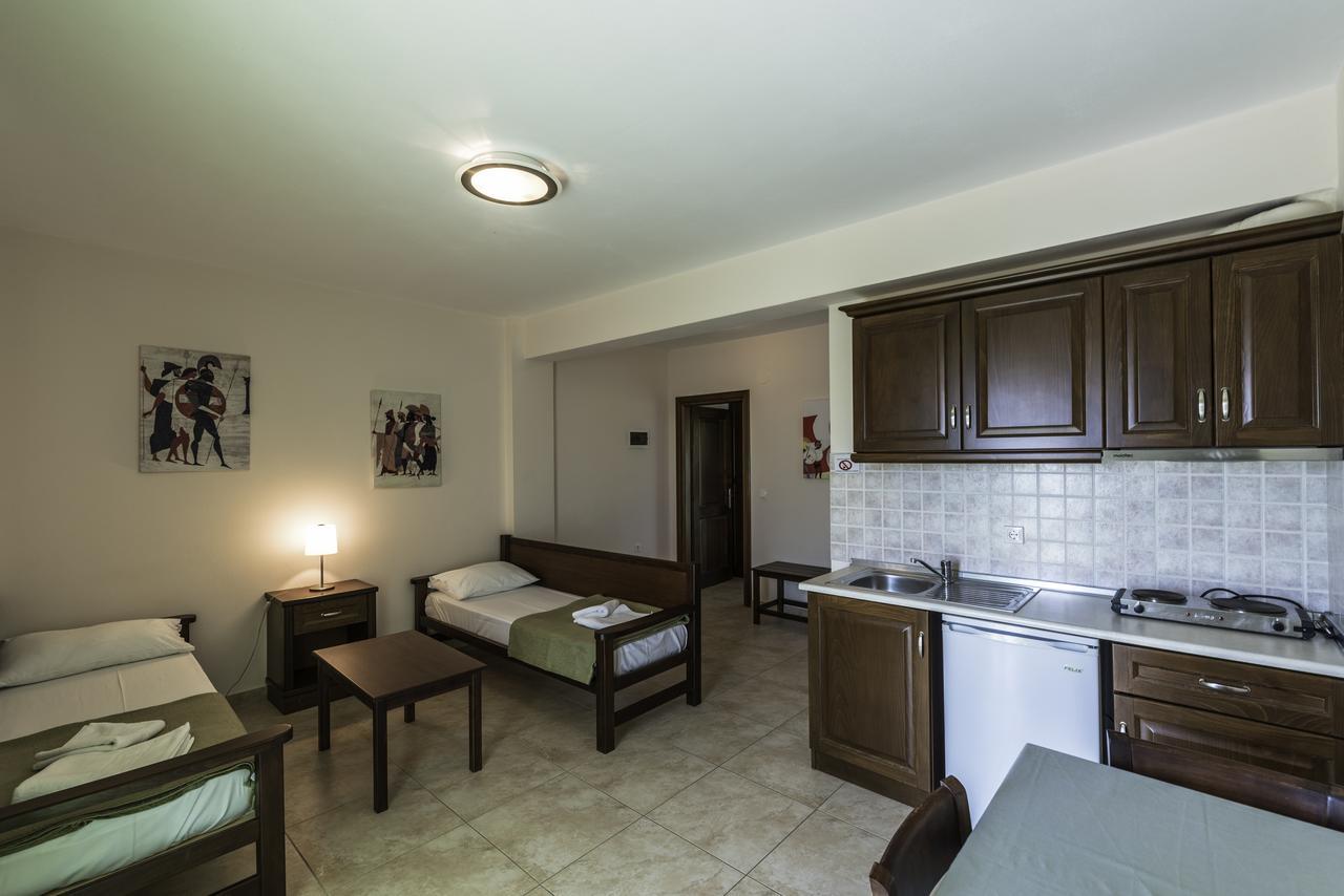 Zeus Apartments Скала Потамияс Екстериор снимка
